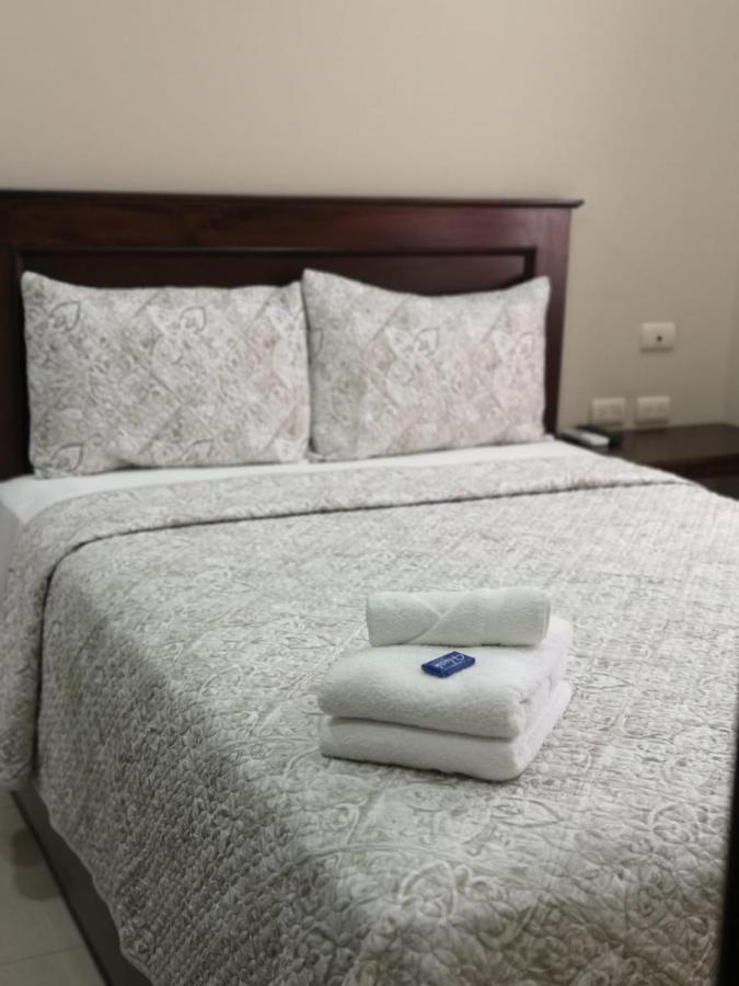 Hotel Y Residencia La Cofradia Santa Rosa de Copán Exteriör bild