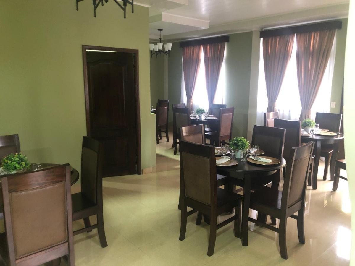 Hotel Y Residencia La Cofradia Santa Rosa de Copán Exteriör bild